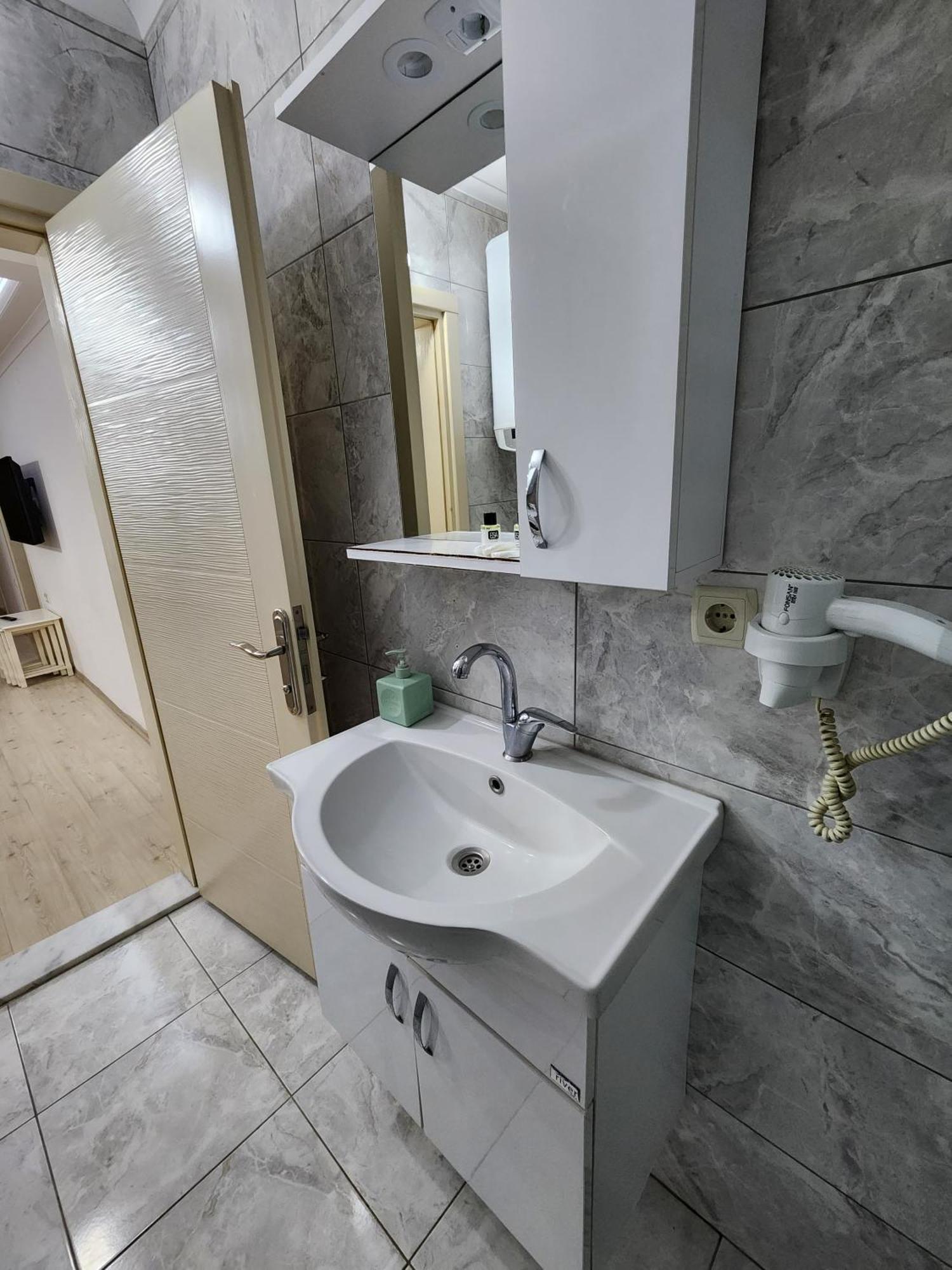 Esa Apart Hotel Trabzon Kamer foto